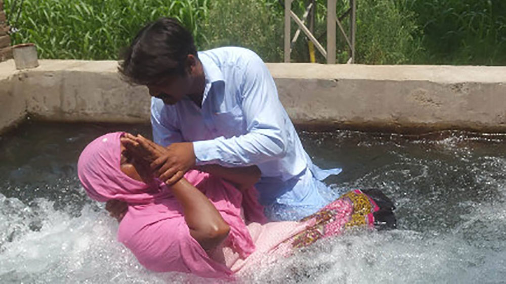 Making a Difference at Christmas (2017 Missions Offering)